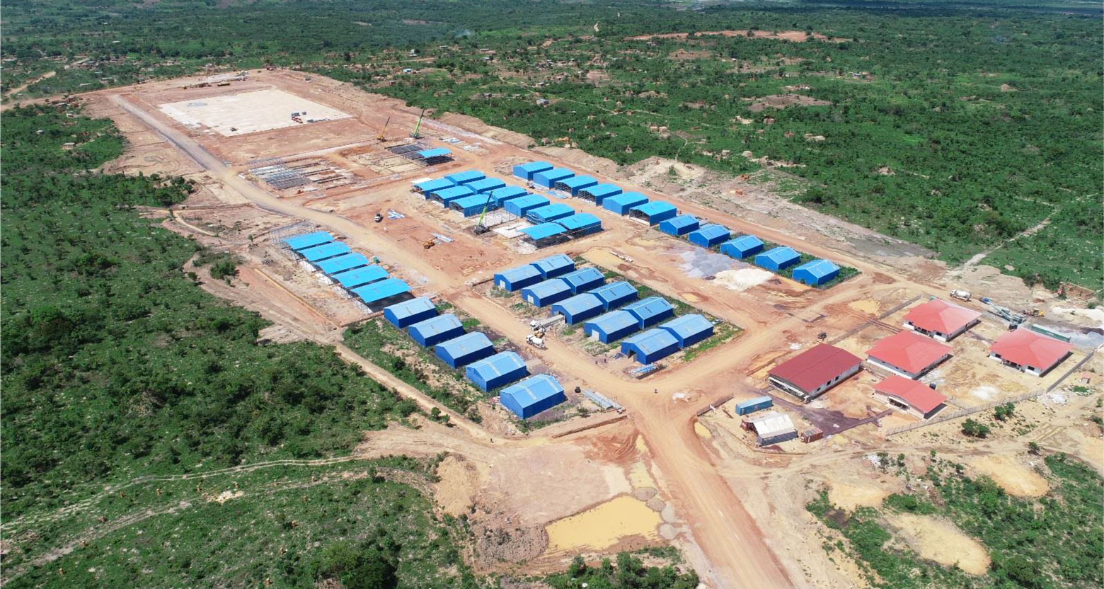 Construction de hangars sur le site du Centre de Négoce à Kolwezi, Lualaba.